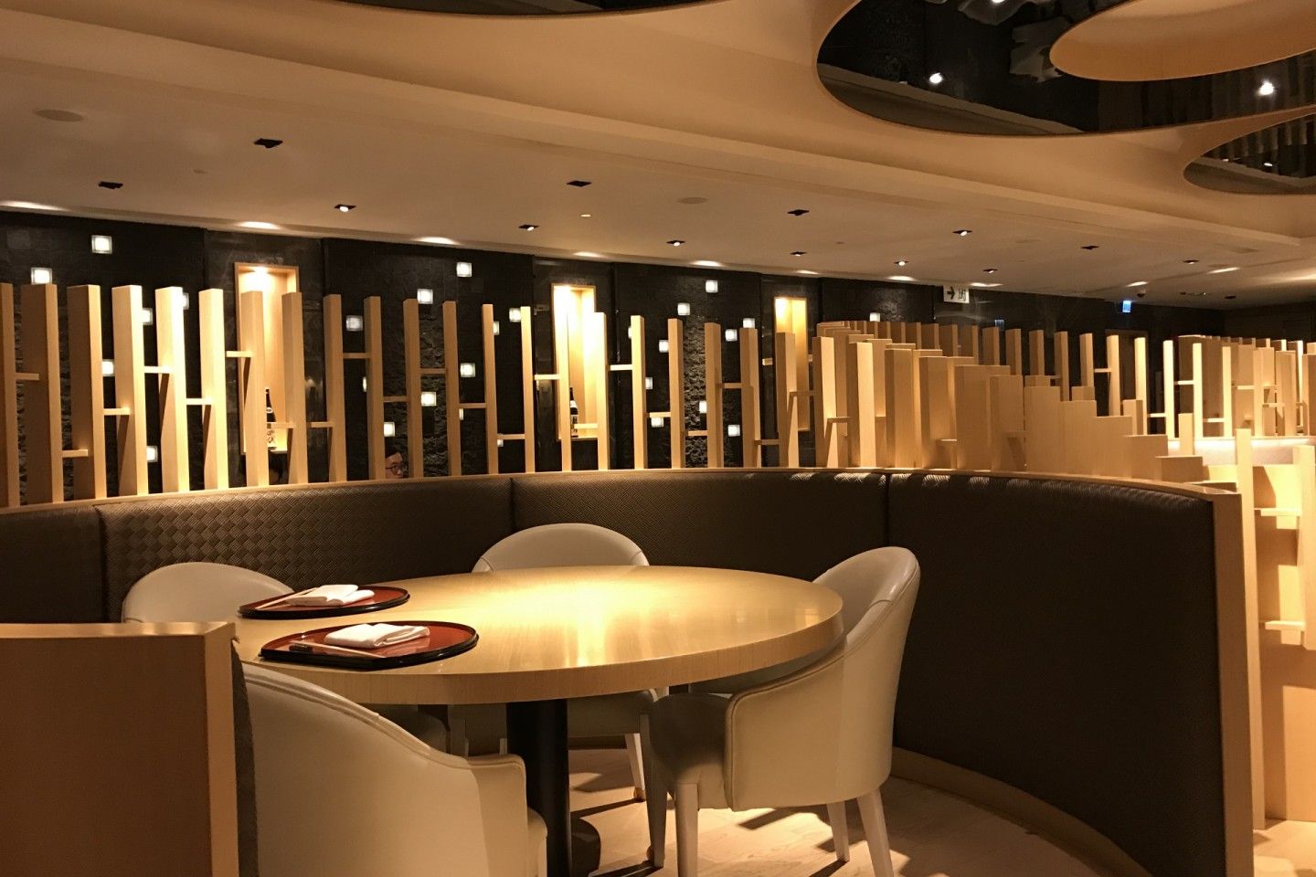 大松日 九龍灣