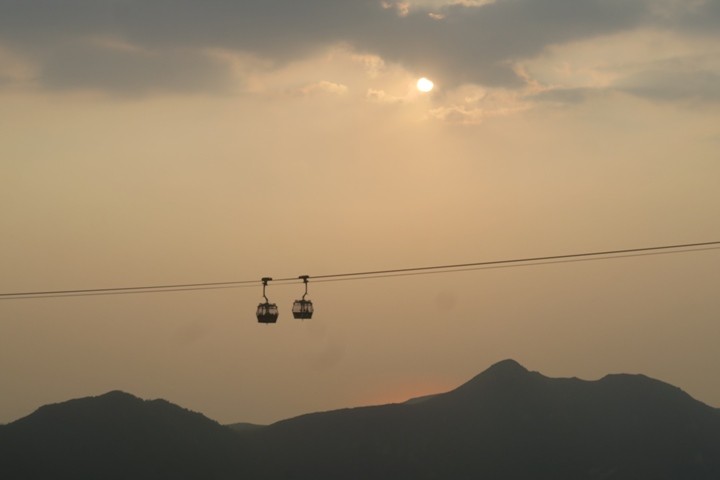 彌勒山