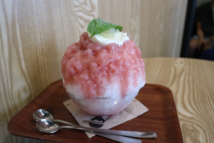 Shari Shari Kakigori House 冰屋